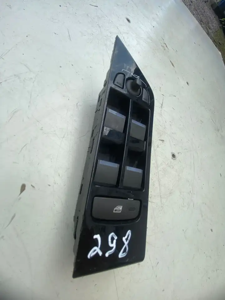 Land Rover Evoque I (2011 - 2015) BJ3214540AB Блок кнопок стеклоподъемников — фото 2