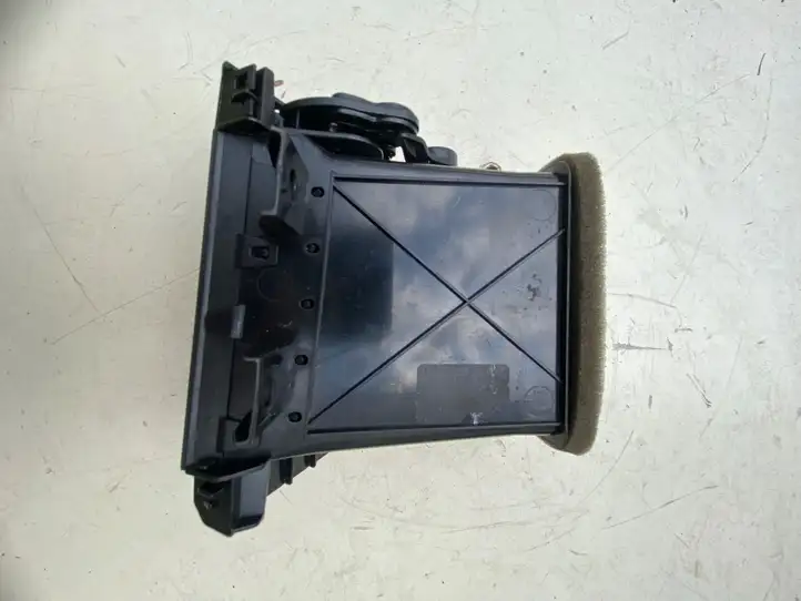 Land Rover Evoque I (2011 - 2015) BJ32018B08BB Боковой воздушный дефлектор — фото 2