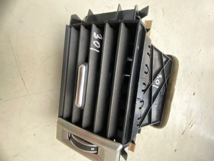 Land Rover Evoque I (2011 - 2015) BJ32018B08BB Боковой воздушный дефлектор — фото 5