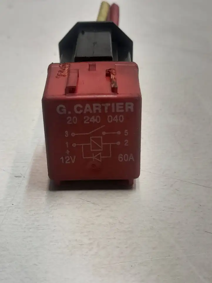 Renault Scenic II -  Grand scenic II (2006 - 2009)  8200253922 Другое реле