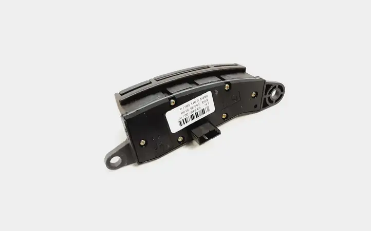 BMW 7 E65 E66 (2001 - 2008) 6911585 Кнопки на рулевом колесе — фото 2