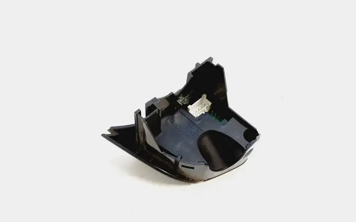 Volvo XC90 (2006 - 2014) 30710707 Кнопки на рулевом колесе — фото 2