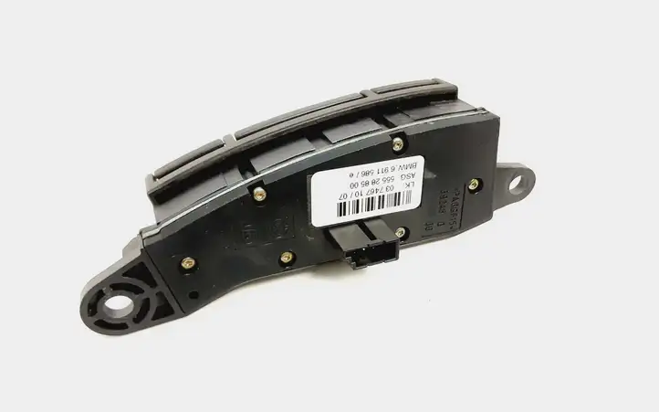 BMW 7 E65 E66 (2001 - 2008) 6911586 Кнопки на рулевом колесе — фото 2