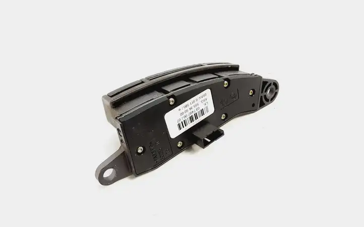 BMW 7 E65 E66 (2001 - 2008) 6911585 Кнопки на рулевом колесе — фото 2