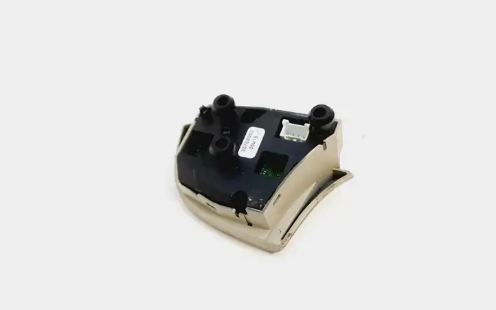 Volvo S80 (2006 - 2009) 30768063 Кнопки на рулевом колесе — фото 2