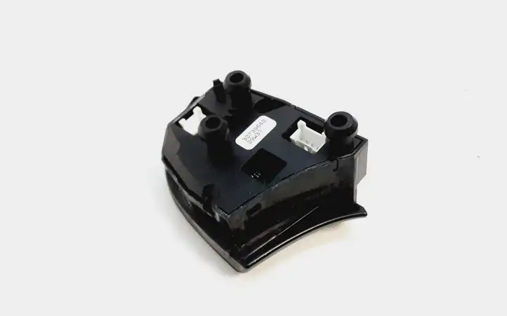 Volvo XC60 (2008 - 2013) 30739640 Кнопки на рулевом колесе — фото 2