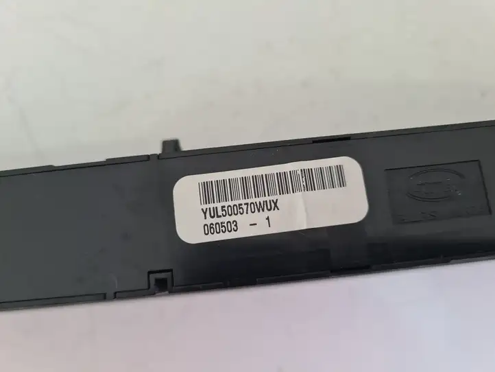 Land Rover Range Rover Sport L320 (2005 - 2009) YUL500570WUX Блок кнопок на панели — фото 2