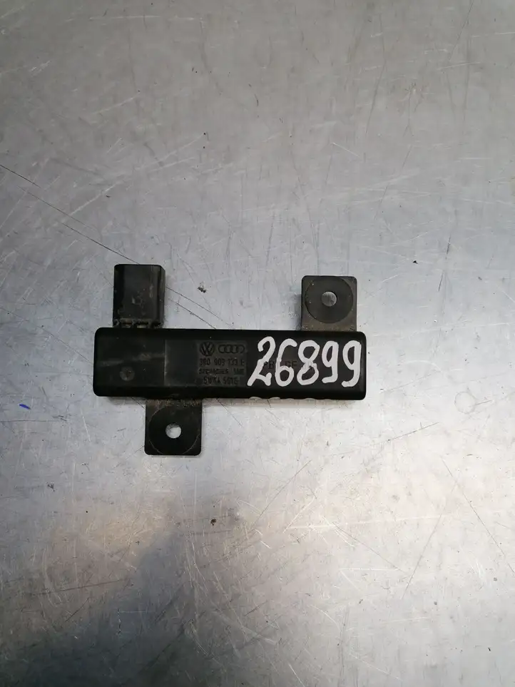 Volkswagen Touareg I (2002 - 2010) 3D0909133E Блок бесключевого доступа — фото 1