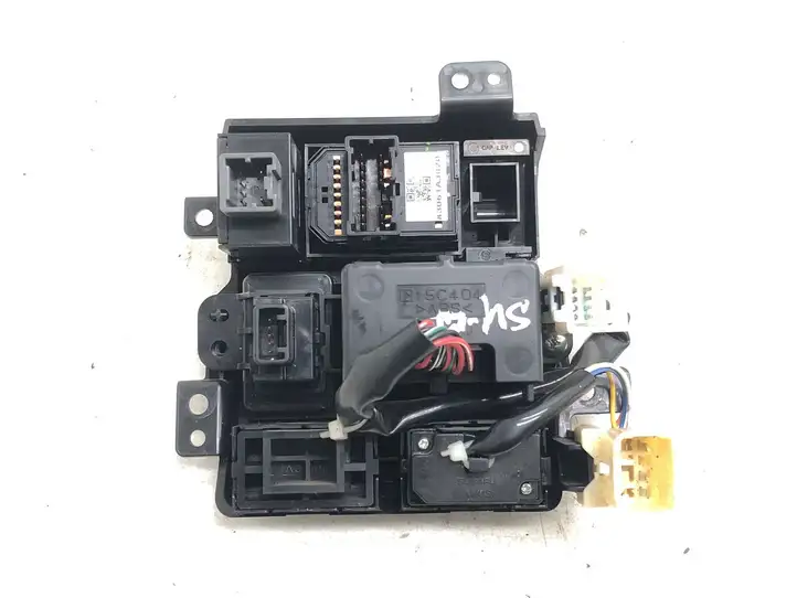 Subaru Outback (2009 - 2014) 83061AJ020 Кнопка ручного тормоза — фото 3