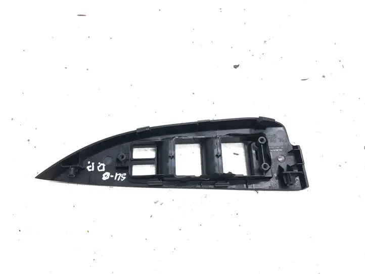 Subaru Outback (2009 - 2014) 94263AJ000 Накладка кнопки стеклоподъемника — фото 3