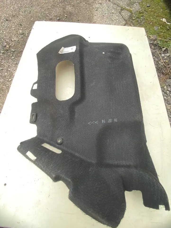 Citroen C4 Cactus (2014 - 2017) 98012882ZD Обшивка задней двери — фото 4