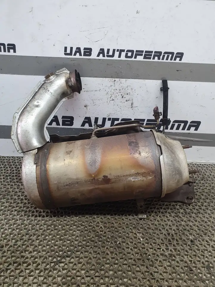 Nissan Juke I F15 (2010 - 2018) 208A00184R Катализатор / DPF / FAP — фото 1