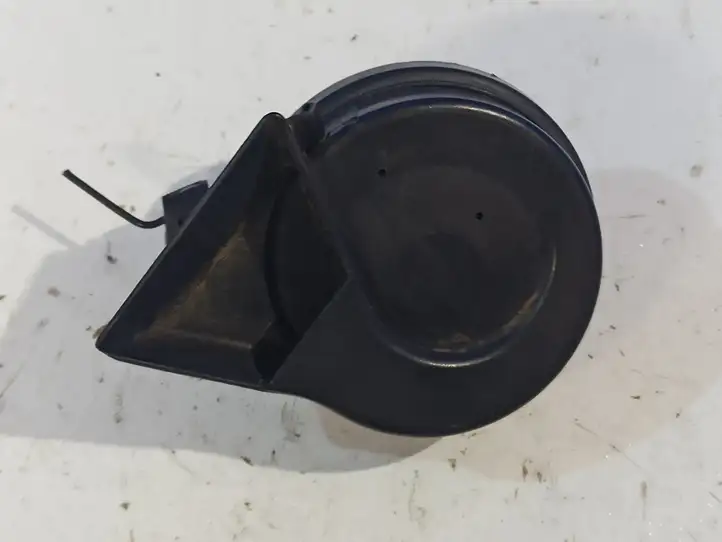 Volvo S40, V40 (2000 - 2004) 30855942 Звуковой сигнал — фото 4