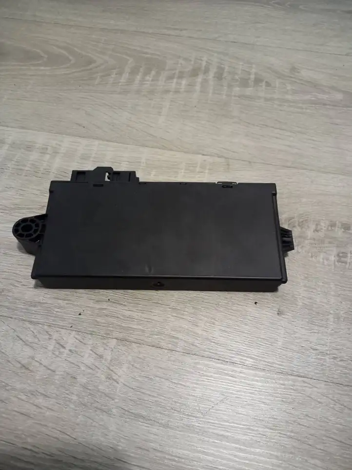 BMW 5 E60 E61 (2004 - 2010)  9147226 Комплект зажигания