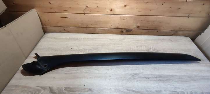 DCB000315 Land Rover Range Rover Sport L320 Priekinio stiklo apdaila