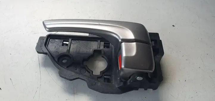 Hyundai ix35 (2009 - 2013) Внутренняя ручка задней двери — фото 1
