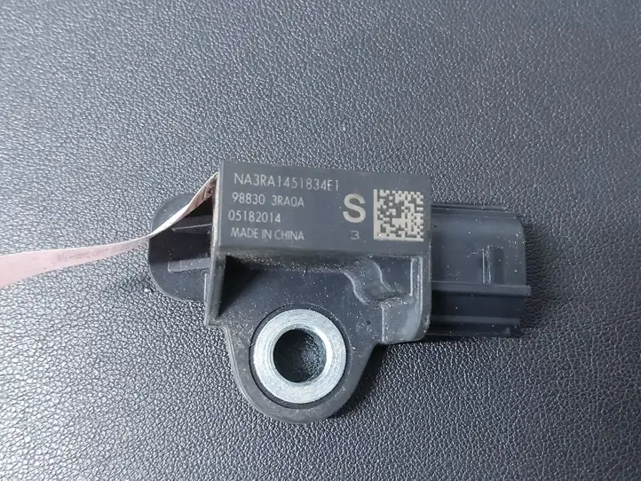 Nissan Pulsar (2014 - 2018) 988303RA0A Датчик удара SRS — фото 5