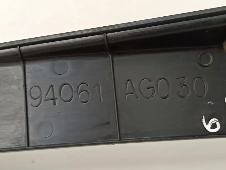 Subaru Legacy (2003 - 2009) 94061AG030 Наружная отделка заднего порога — фото 2
