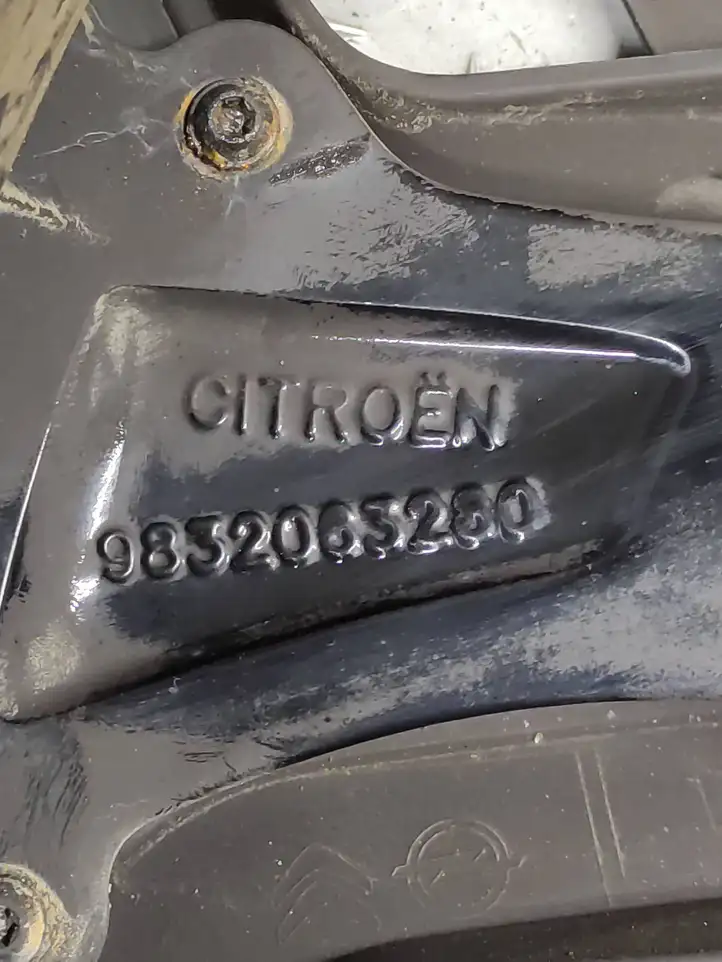Citroen C4 (2016 - ) 9632063280 Легкосплавный колесный диск R18 — фото 8