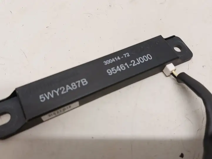 Kia Sportage (2014 - 2016) 954612J000 Антенна системы Keyless — фото 3