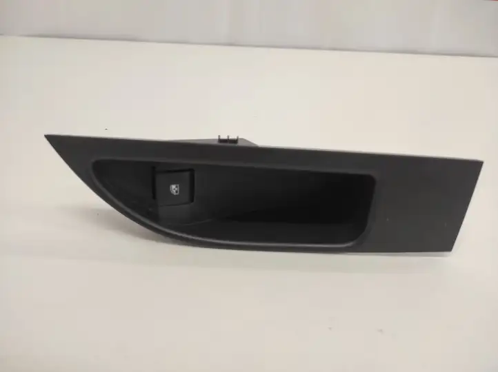 Opel Astra J (2009 - 2012) 13258640 Кнопка стеклоподъемников — фото 4