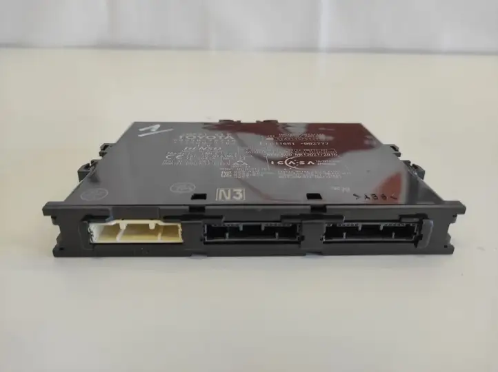 Lexus NX 350 (2021 - )  8999078210 Блок управления без ключа