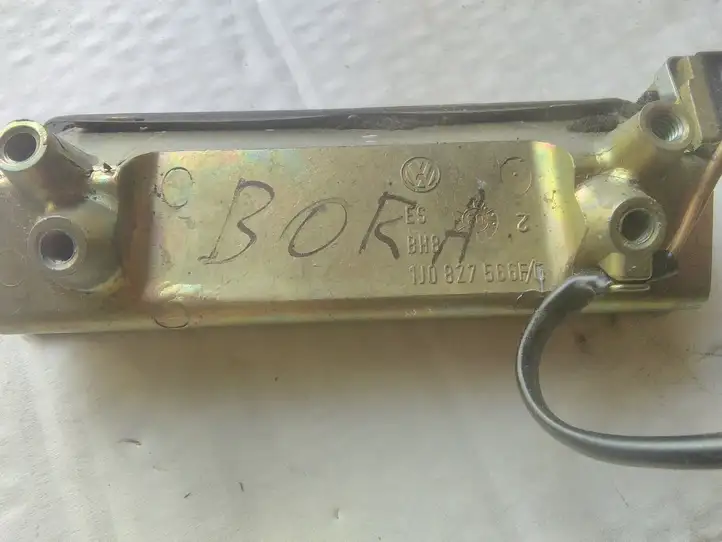 Volkswagen Bora (1998 - 2005) 1J0827566 Ручка крышки багажника — фото 3