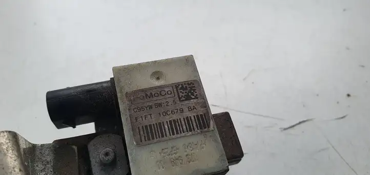 Ford Focus (2015 - 2019) Минусовой провод аккумулятора — фото 2