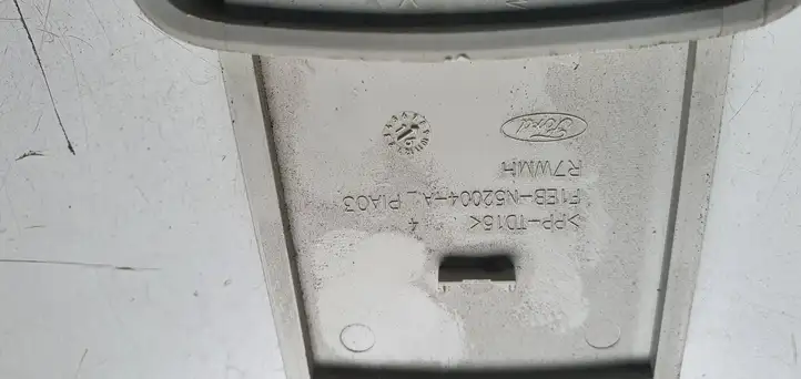 Ford Focus (2015 - 2019) Прочие детали салона — фото 4