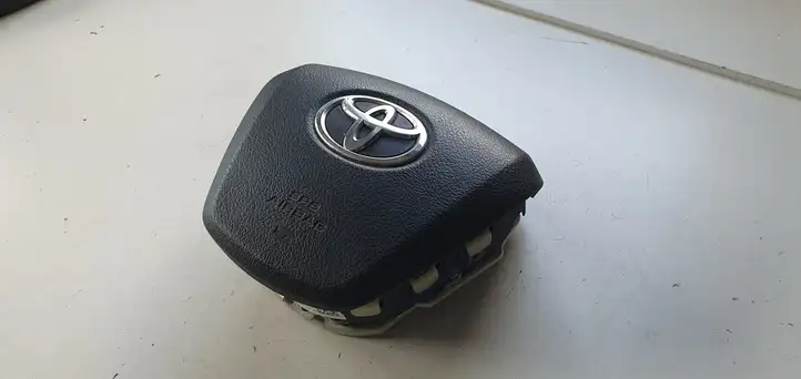 Toyota Verso (2012 - 2015) Подушка безопасности руля — фото 1