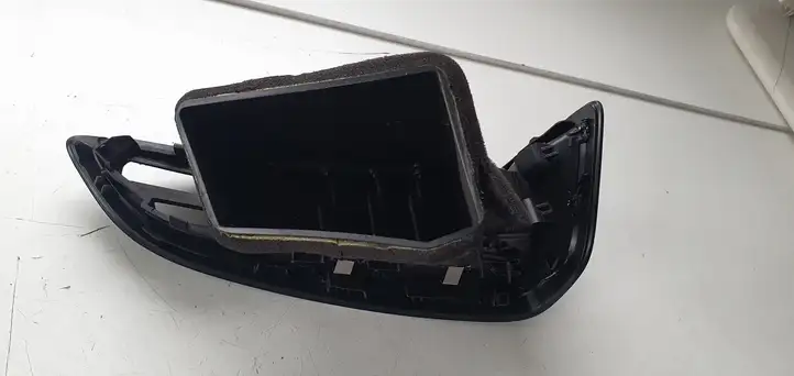 Ford Focus (2015 - 2019) Боковой воздушный дефлектор — фото 6