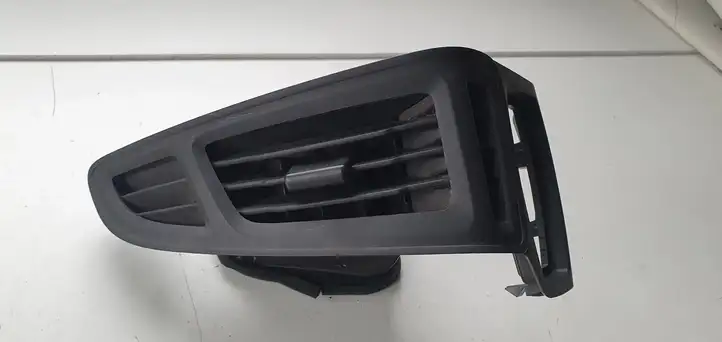 Ford Focus (2015 - 2019) Боковой воздушный дефлектор — фото 1
