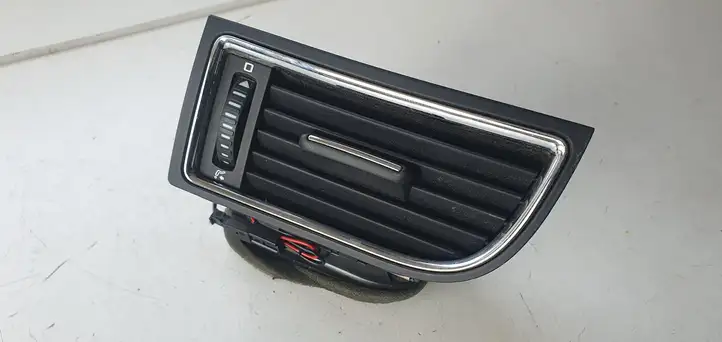 Skoda Superb B6 (3T) (2008 - 2015) Боковой воздушный дефлектор — фото 3