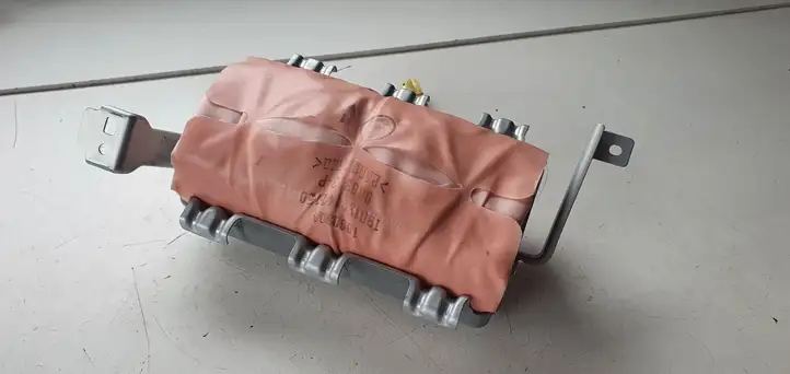 (2012 - 2015) Подушка безопасности пассажира — фото 6