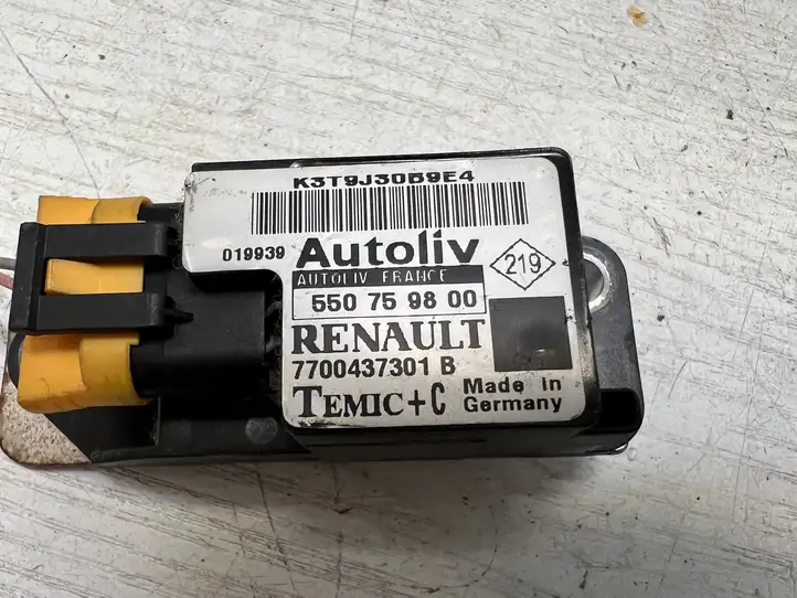Renault Scenic I (1996 - 2003) 7700437301B Датчик удара SRS — фото 2