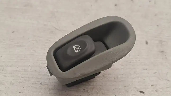 Renault Scenic I (1996 - 2003) 432963K Кнопка стеклоподъемников — фото 1
