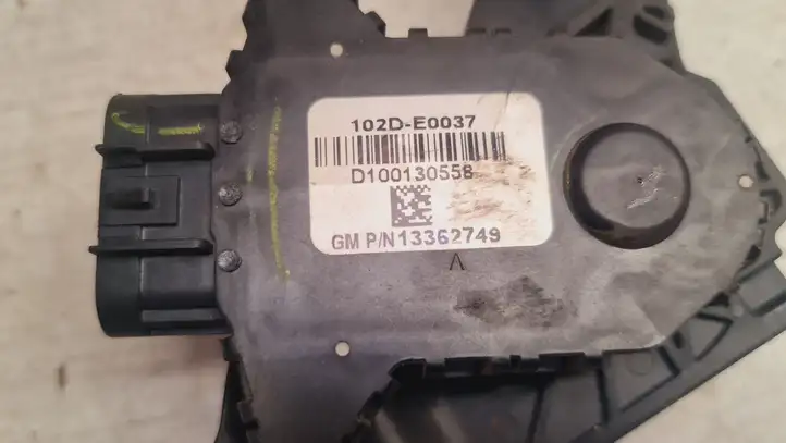 Opel Meriva B (2010 - 2014) 13362749 Педаль акселератора — фото 4