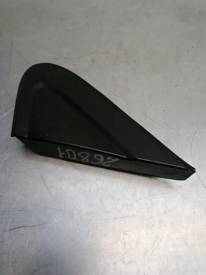 Toyota Prius (XW10) (1997 - 2003) 6011847010 Пластиковая отделка зеркала — фото 1