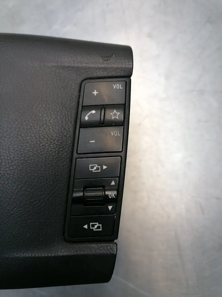 Volkswagen Touareg I (2002 - 2010) 7L6880201BM Подушка безопасности руля — фото 2