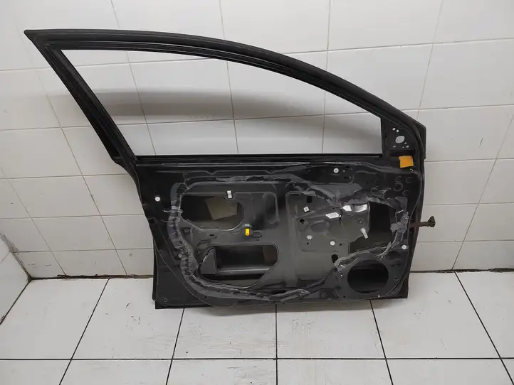 Toyota Avensis T250 (2006 - 2009) Дверь — фото 6