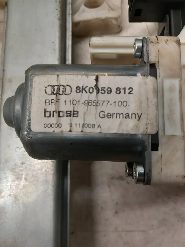 Audi Q5 SQ5 (2008 - 2012) 8K0959812 Стеклоподъемник задней двери — фото 3