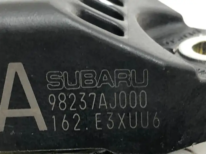 Subaru Outback (2009 - 2014) 98237AJ000 Датчик удара SRS — фото 2