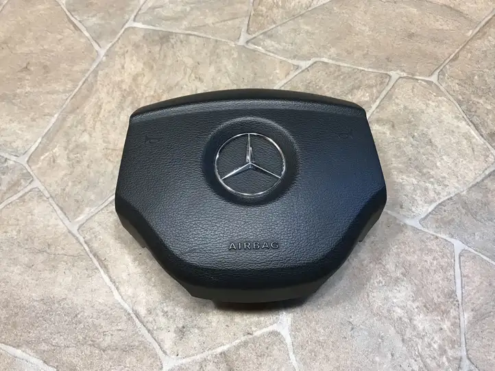 Mercedes-Benz ML W164 (2005 - 2011) 30366637A Подушка безопасности руля — фото 1