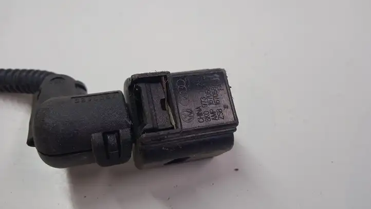 Volkswagen Touareg II (2010 - 2018) 8K0973702 Прочая электропроводка — фото 3