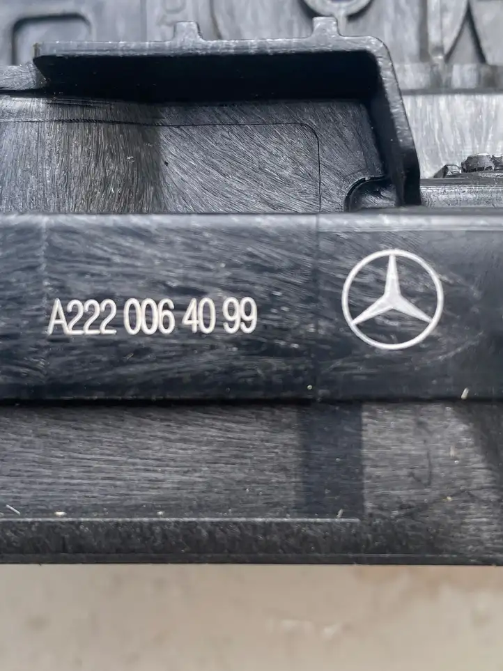 Mercedes-Benz C W205 (2014 - 2021) A2220064099 Замок задней двери — фото 8