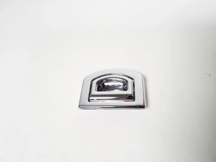 Volkswagen Touareg II (2010 - 2018) Прочая отделка багажника — фото 1