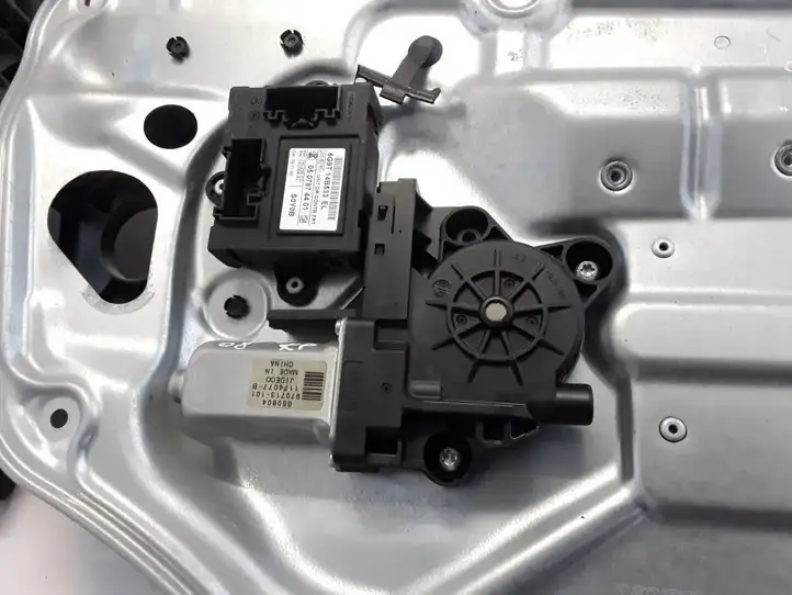 Volvo S80 (2006 - 2009) 30661065 Стеклоподъемник передней двери (без мотора) — фото 2