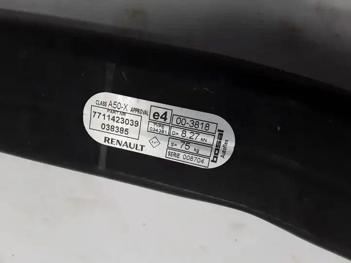 Renault Scenic III - Grand scenic III (2009 - 2016) 7711423039 Комплект буксировочного крюка — фото 2