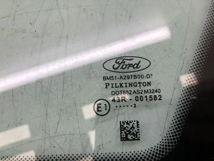 Ford Focus (2011 - 2015) BM51A297B00D Заднее боковое стекло — фото 3