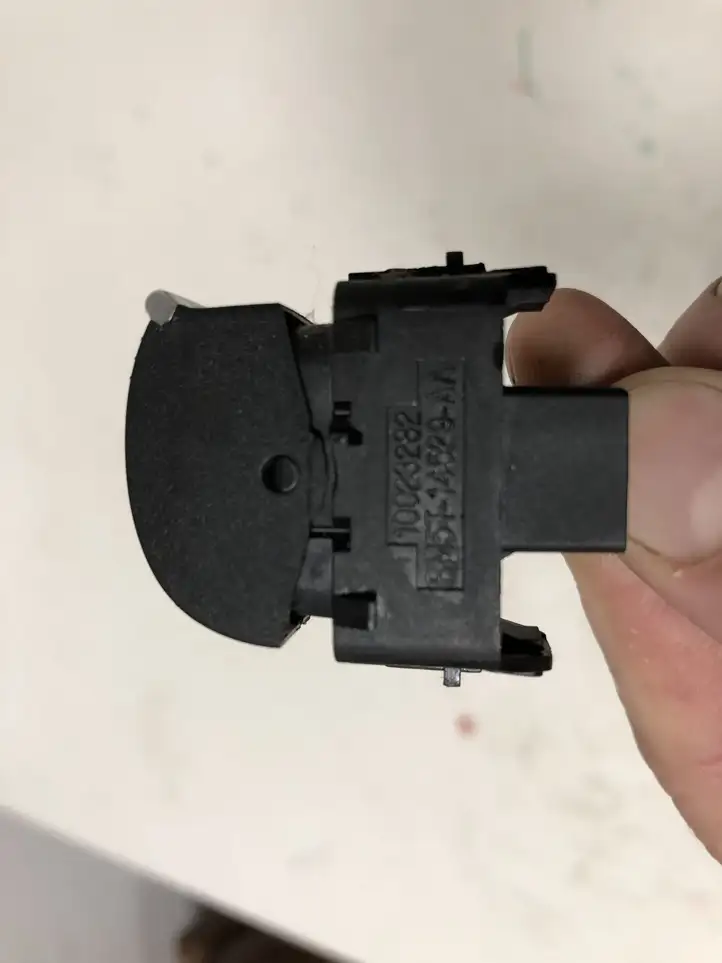 Ford Focus (2011 - 2015) BM5T14529AA Кнопка стеклоподъемников — фото 2